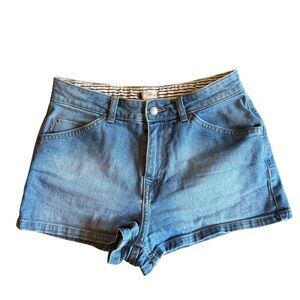 Roxy Shorts Women's Roxy Jean Shorts size 27